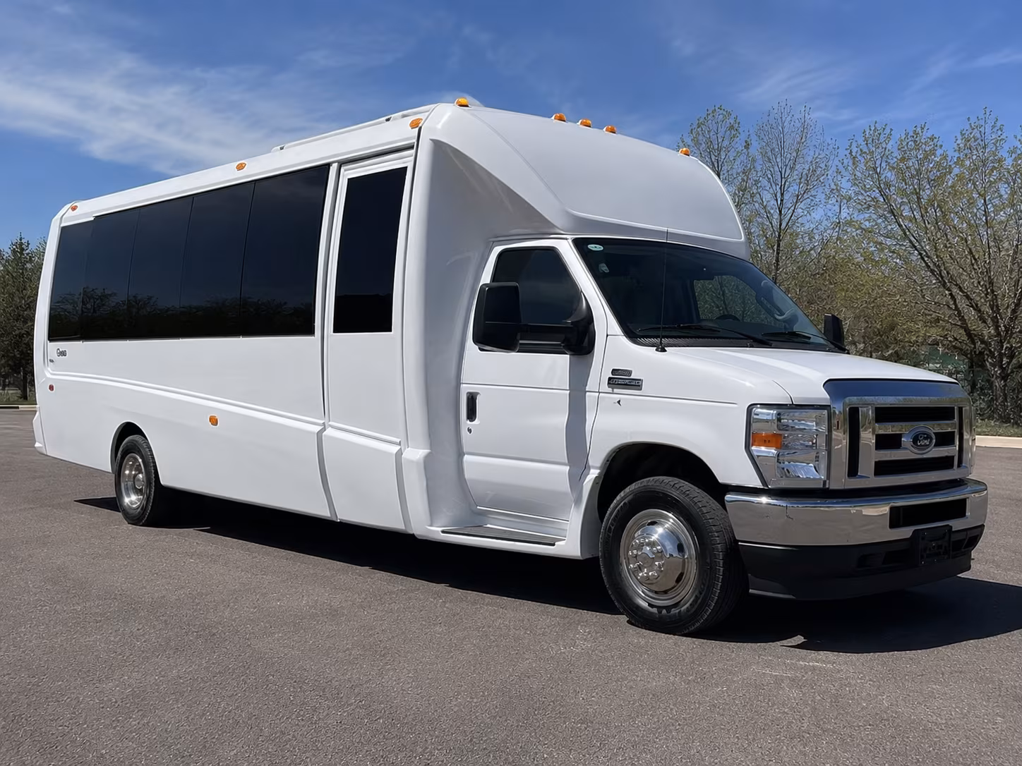 Fayetteville Birthday, Sweet 16, & Quinceañera Party Bus Rentals
