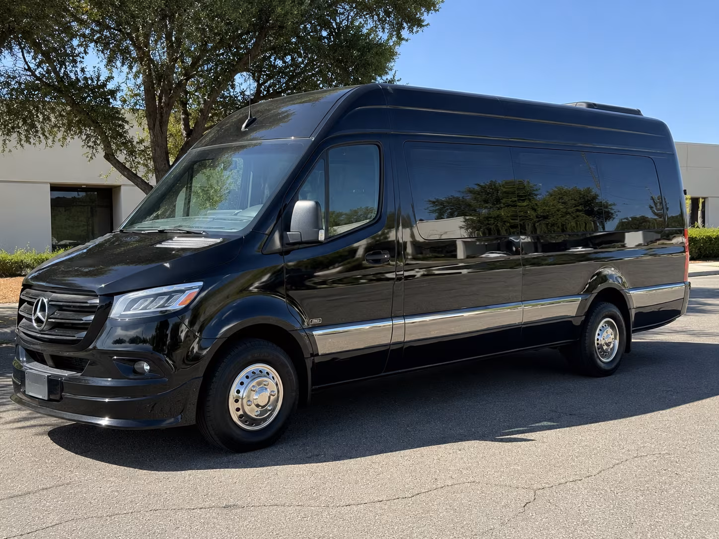 Tulsa Airport Shuttle & Transportation party bus exterior