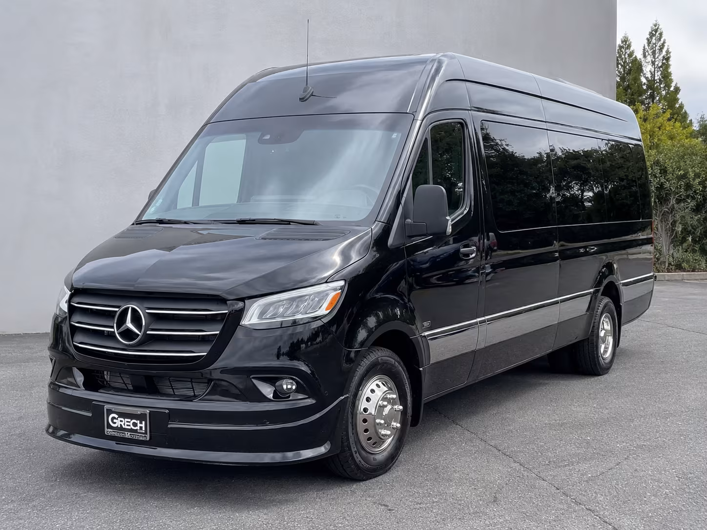Tulsa Airport Shuttle & Transportation onboard seating