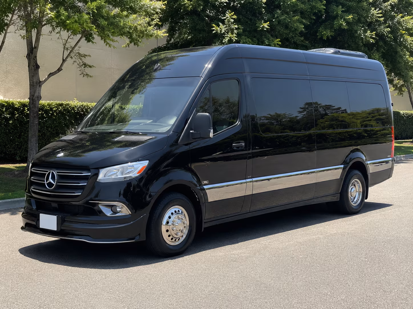 Tulsa Airport Shuttle & Transportation party bus exterior