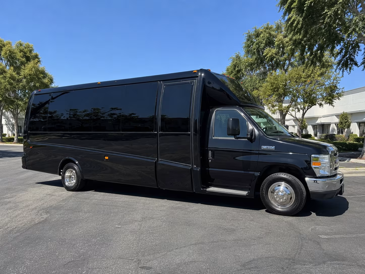 Tulsa Sporting Event Transportation onboard seating