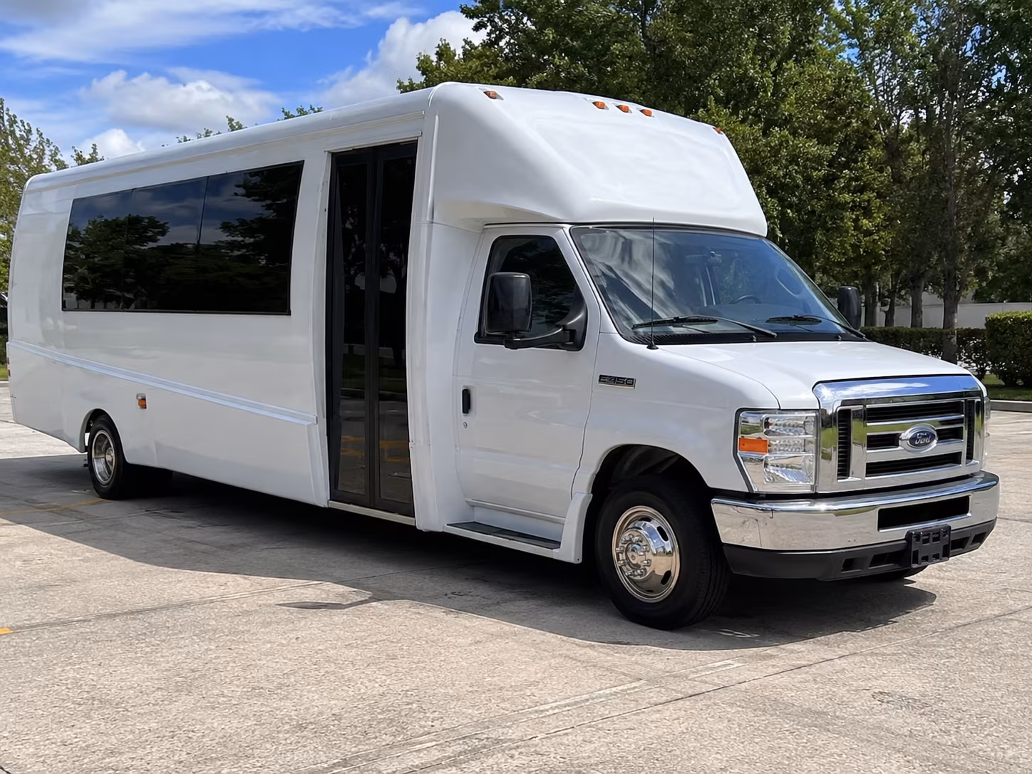 Tulsa Wedding Transportation party bus exterior
